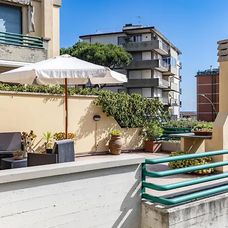 Guesthost - Two-levels With Terrace And Parking