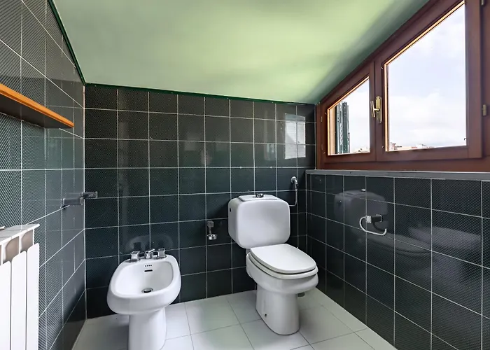 Apartment Guesthost - Two-levels With Terrace And Parking Viareggio