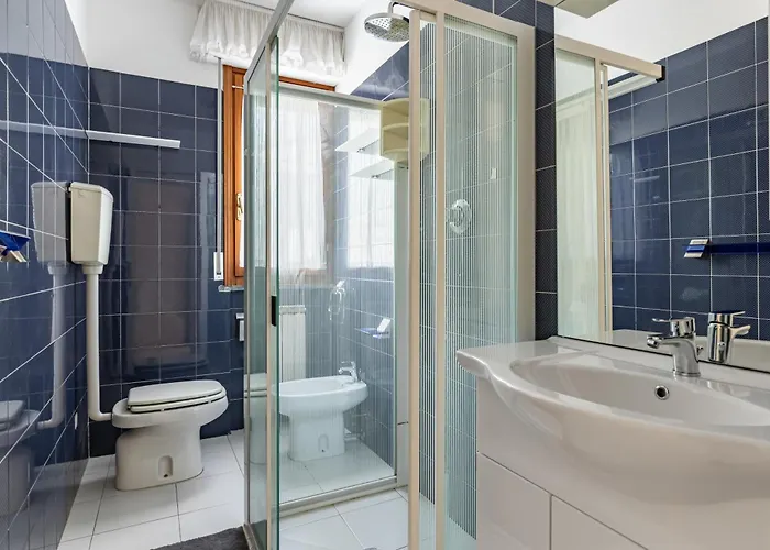 Guesthost - Two-levels With Terrace And Parking *